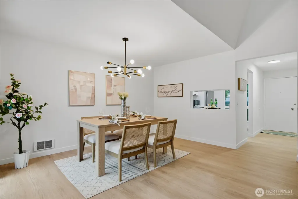 1603 103rd Pl NE Bellevue WA 98004