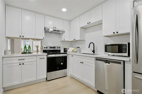 1603 103rd Pl NE Bellevue WA 98004