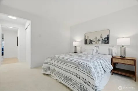 1603 103rd Pl NE Bellevue WA 98004