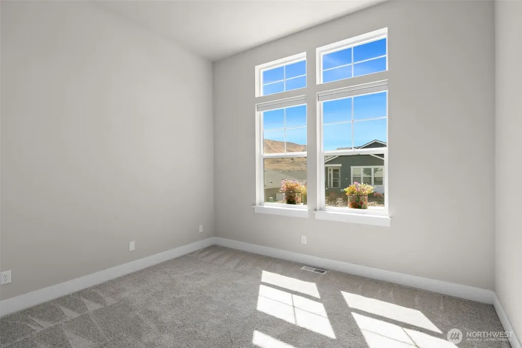 639 S Kent Avenue East Wenatchee WA 98802
