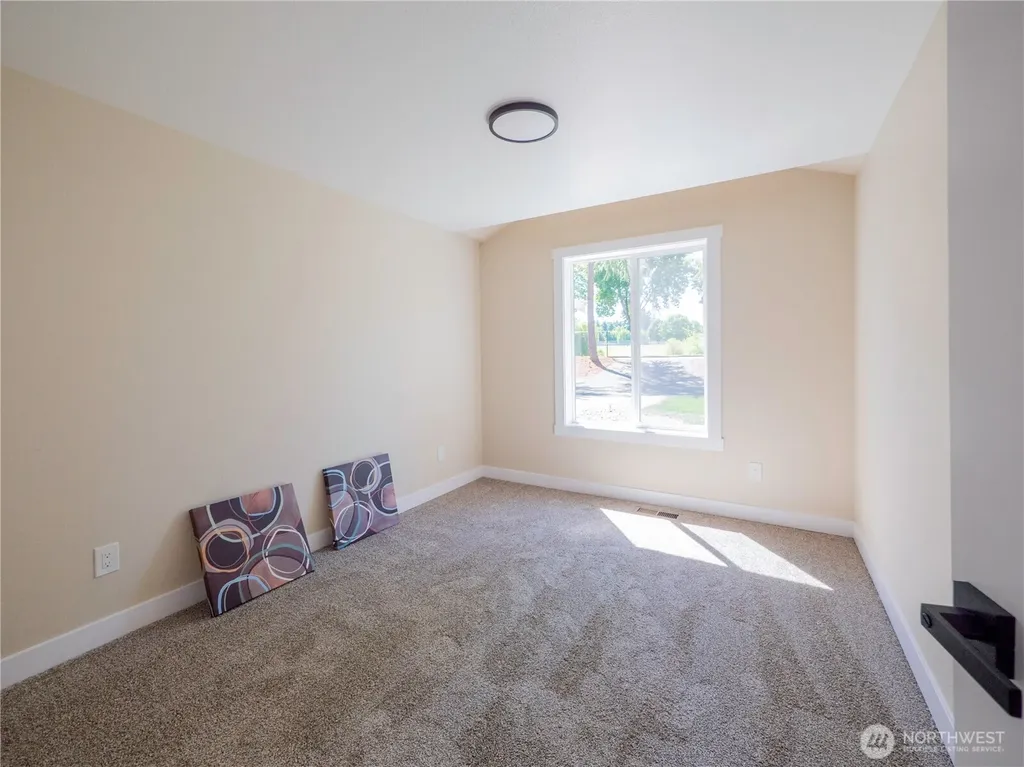 4742 Ruddell Road SE Lacey WA 98503