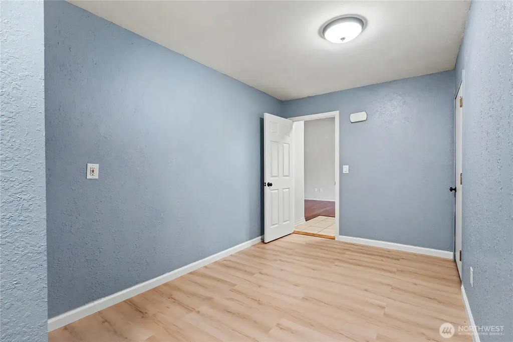 5705 57th Avenue SE Lacey WA 98503