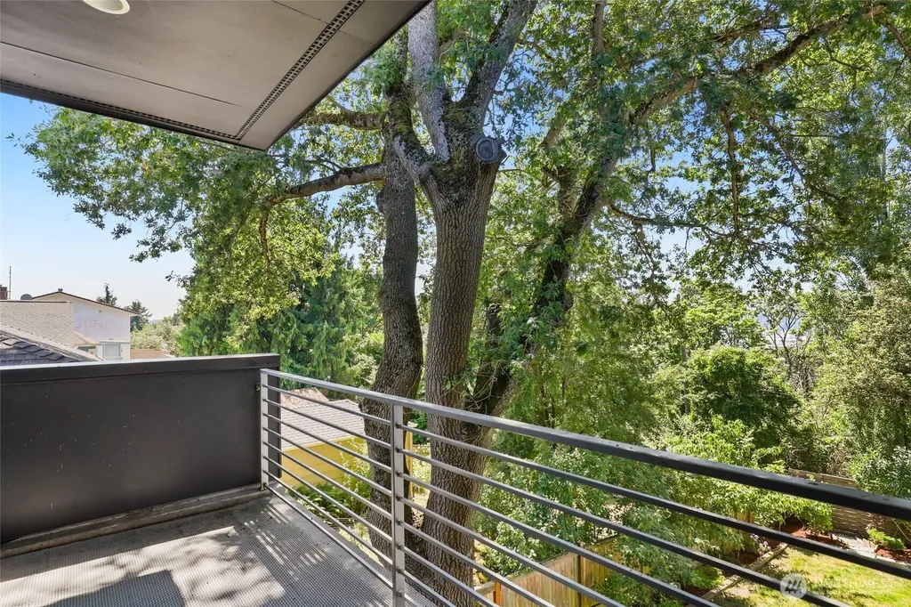 5507 20th Avenue S Seattle WA 98108