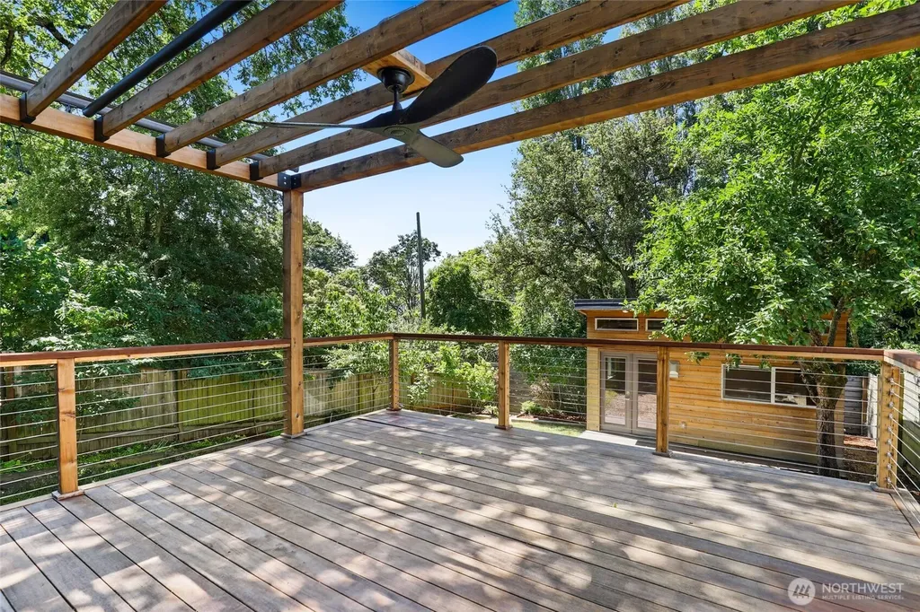 5507 20th Avenue S Seattle WA 98108