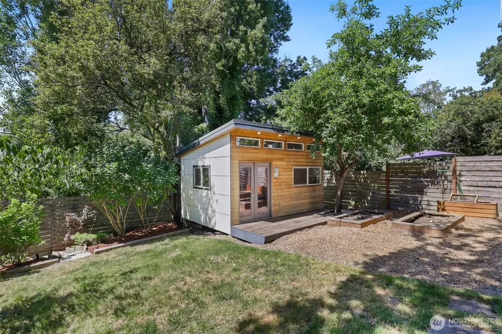 5507 20th Avenue S Seattle WA 98108