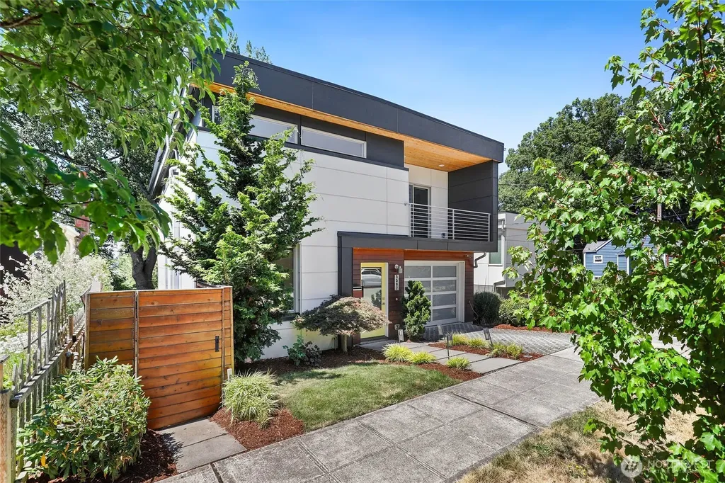 5507 20th Avenue S Seattle WA 98108
