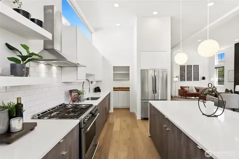 5507 20th Avenue S Seattle WA 98108