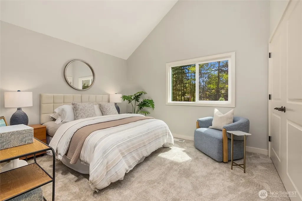 11785 Penny Place NE Bainbridge Island WA 98110