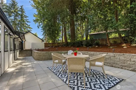 11785 Penny Place NE Bainbridge Island WA 98110
