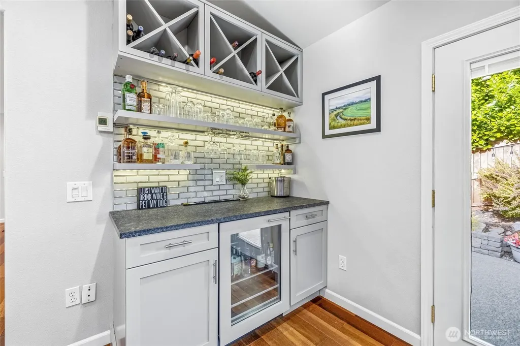 818 Haddon Road Anacortes WA 98221