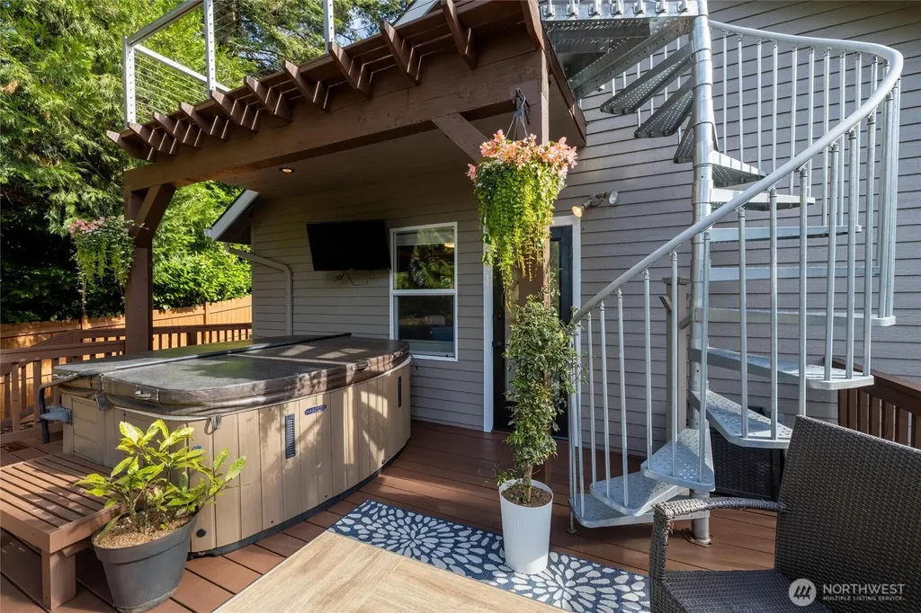 818 Haddon Road Anacortes WA 98221