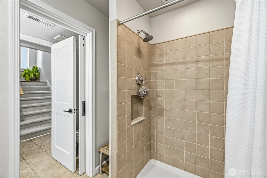 818 Haddon Road Anacortes WA 98221