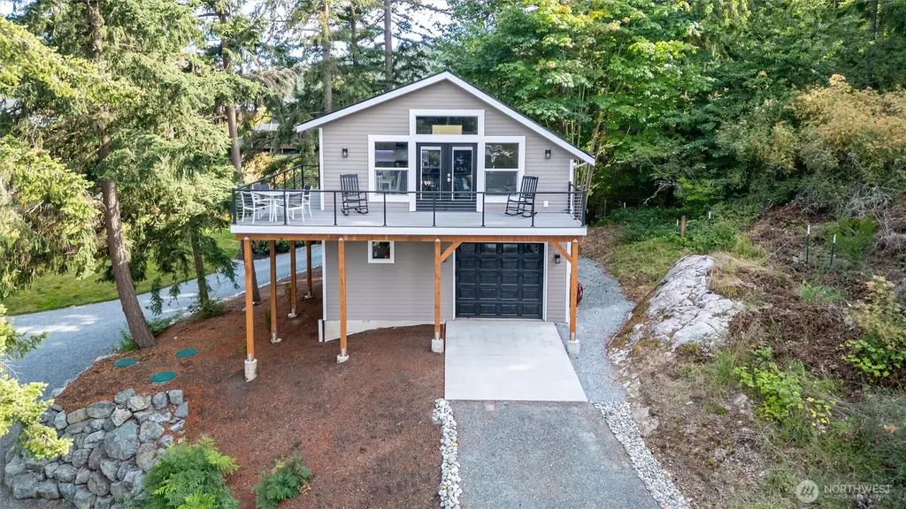818 Haddon Road Anacortes WA 98221
