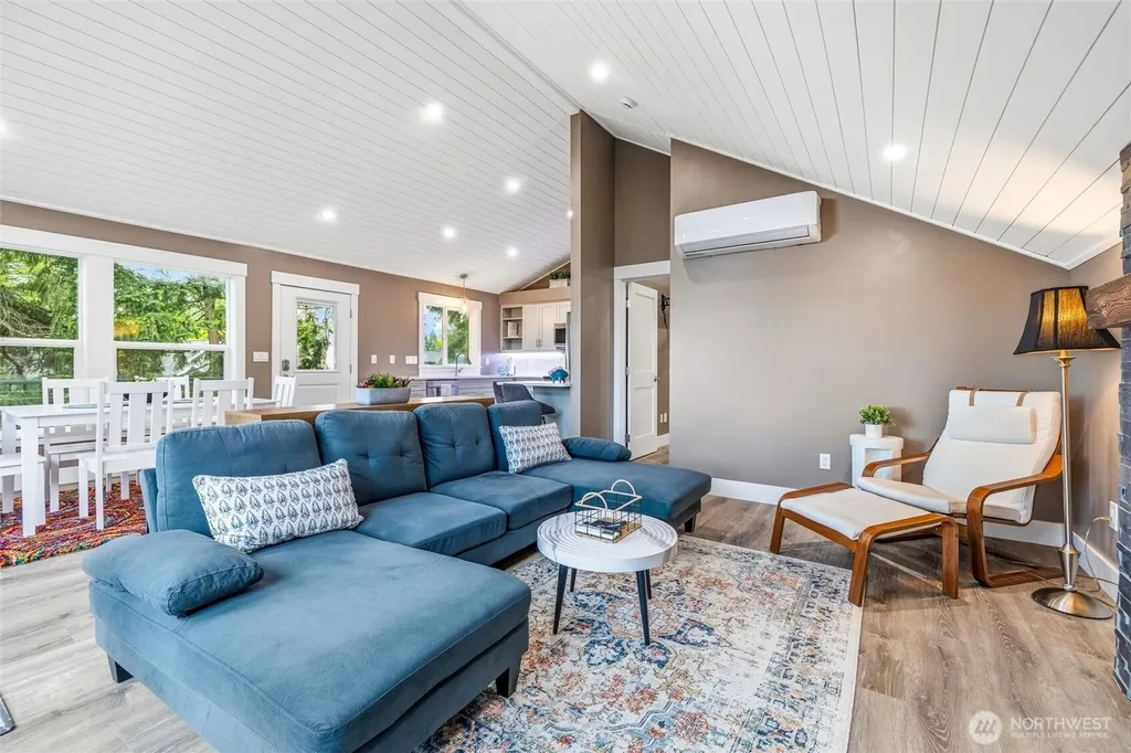 818 Haddon Road Anacortes WA 98221
