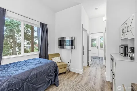 818 Haddon Road Anacortes WA 98221