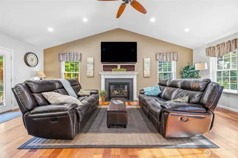818 Haddon Road Anacortes WA 98221