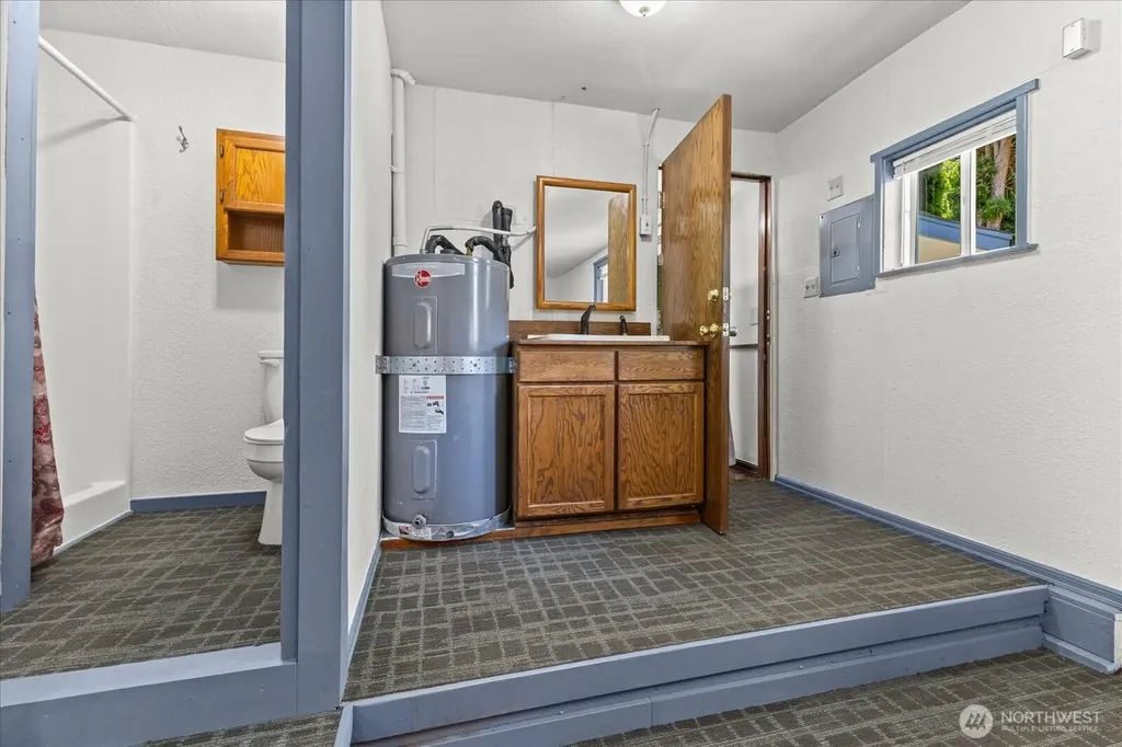 6112 202nd Place NE Arlington WA 98223