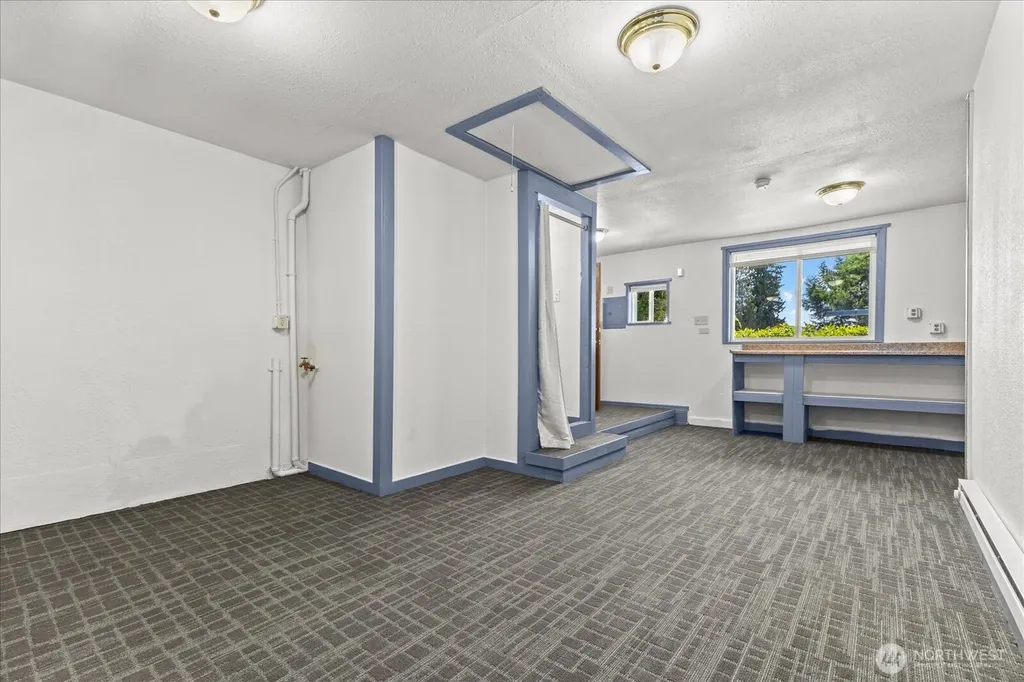6112 202nd Place NE Arlington WA 98223