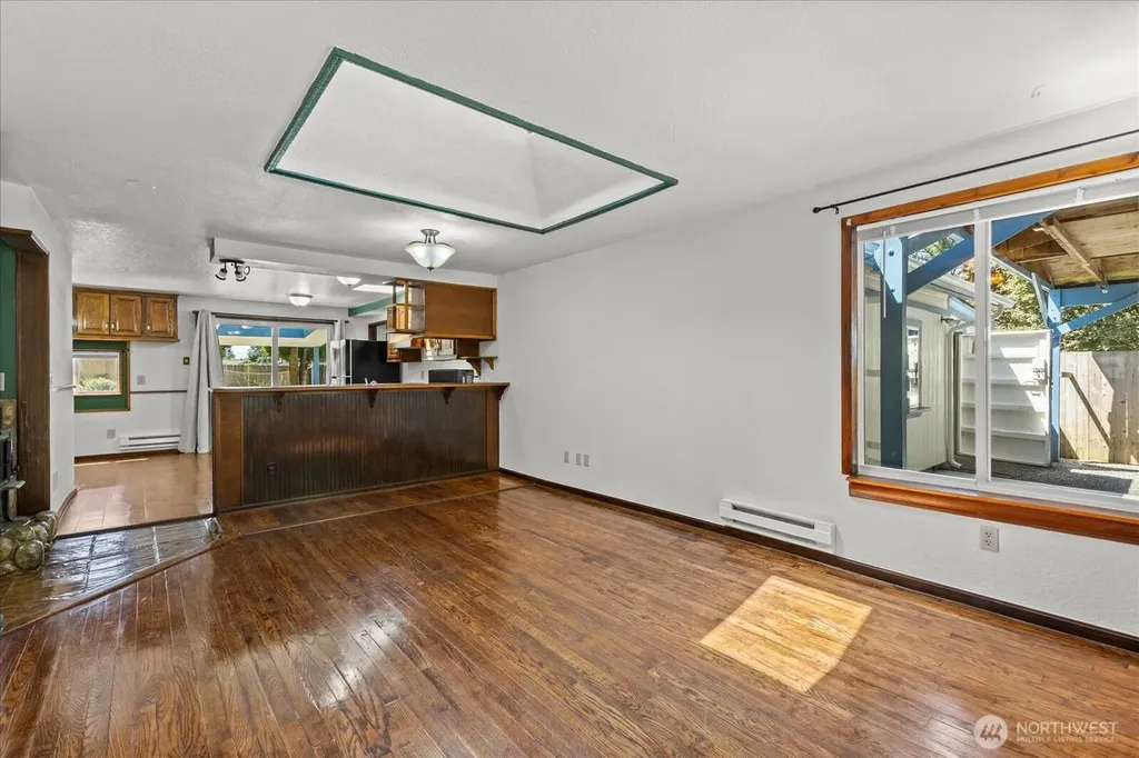 6112 202nd Place NE Arlington WA 98223