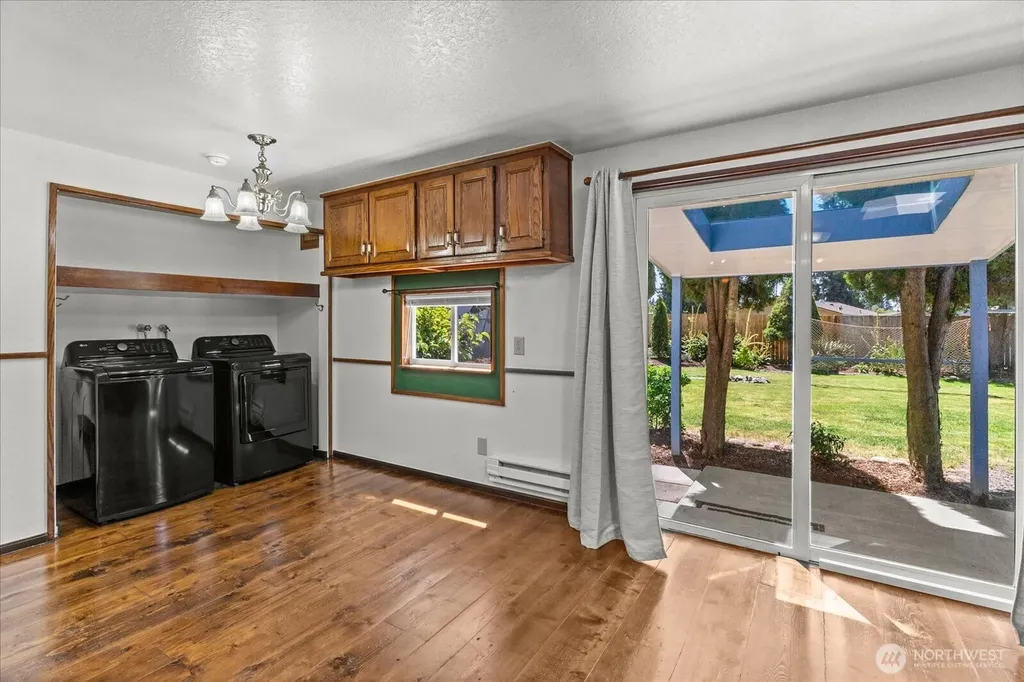 6112 202nd Place NE Arlington WA 98223