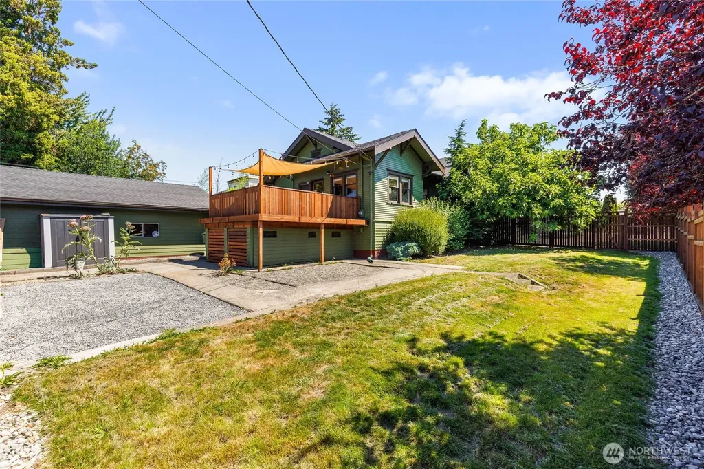 1532 Baker Avenue Everett WA 98201
