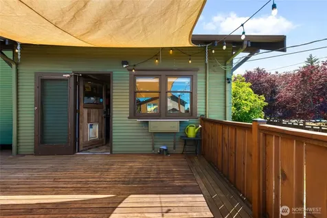 1532 Baker Avenue Everett WA 98201