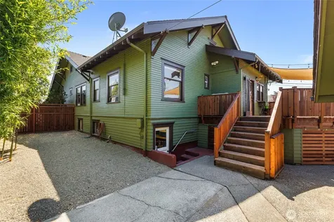 1532 Baker Avenue Everett WA 98201