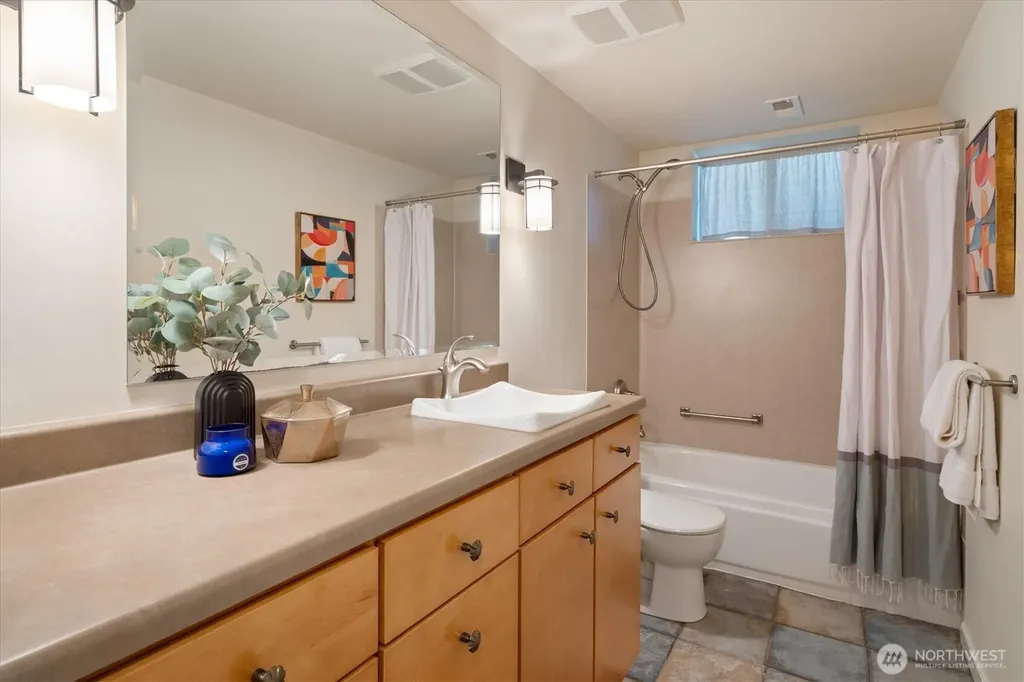 745 N 97th Street Seattle WA 98103