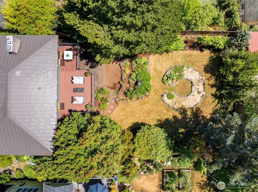 745 N 97th Street Seattle WA 98103