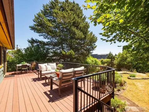 745 N 97th Street Seattle WA 98103