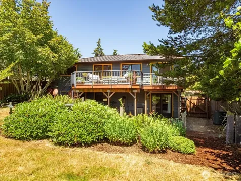 745 N 97th Street Seattle WA 98103