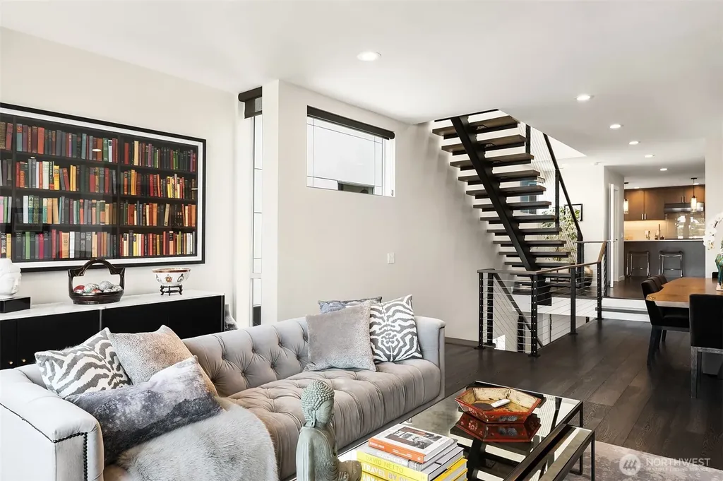 2804 Fairview Avenue E Seattle WA 98102