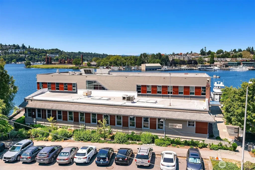 2804 Fairview Avenue E Seattle WA 98102