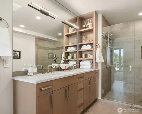 2804 Fairview Avenue E Seattle WA 98102