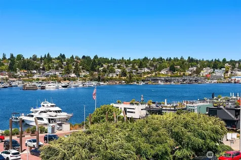 2804 Fairview Avenue E Seattle WA 98102