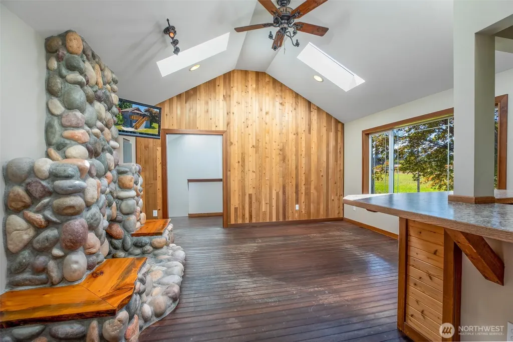 31616 NE 55th Street Carnation WA 98014
