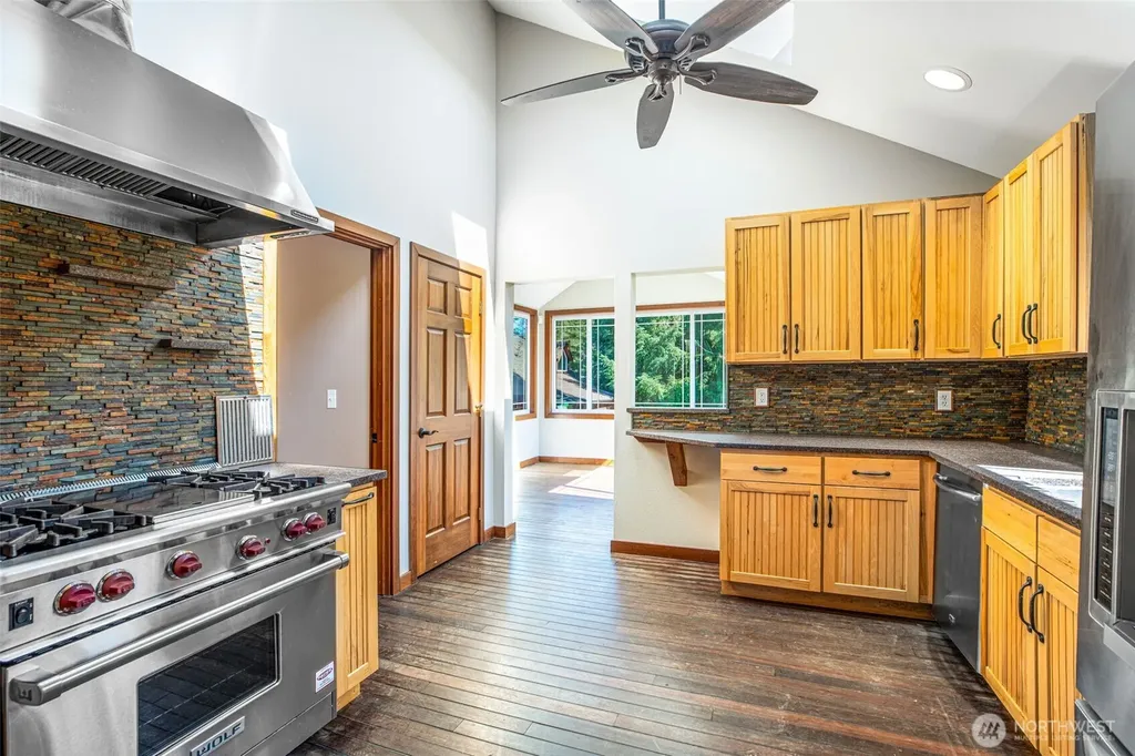 31616 NE 55th Street Carnation WA 98014