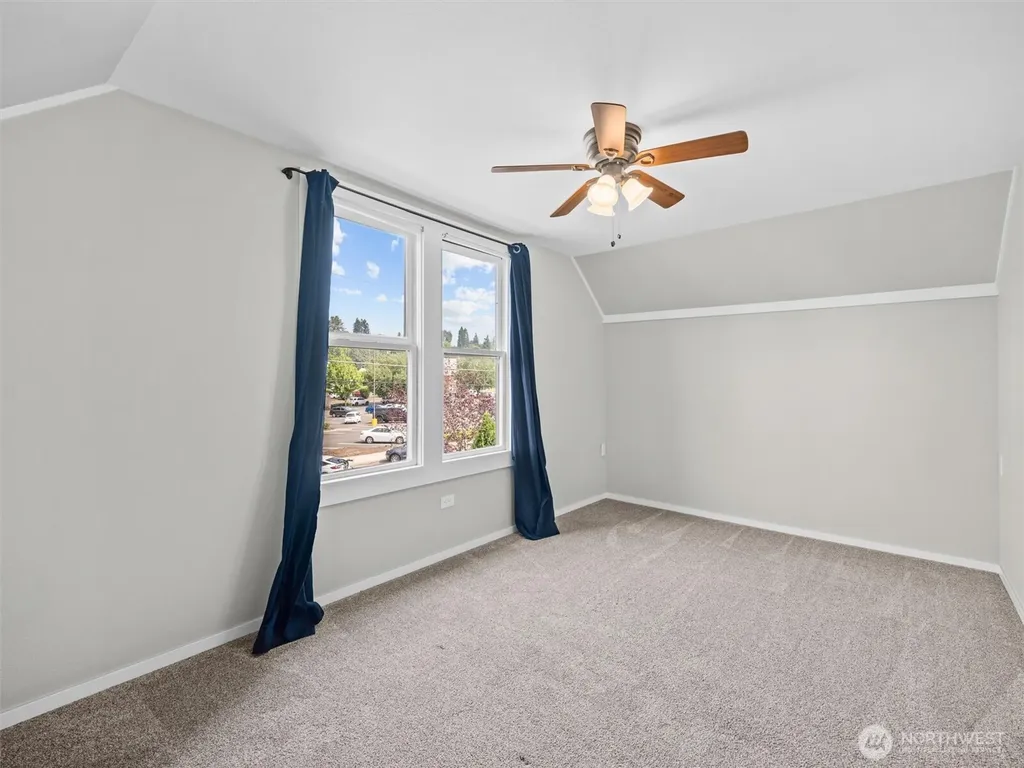 624 NE 2nd Avenue Camas WA 98600