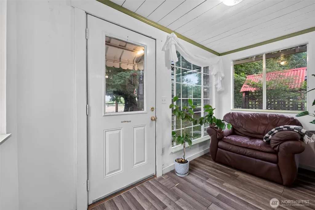 173 Young Road Randle WA 98377