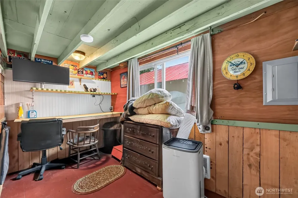 173 Young Road Randle WA 98377