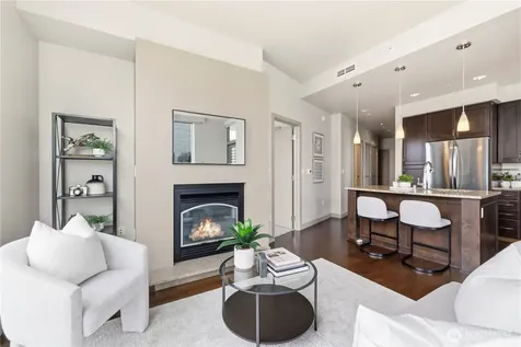 10610 NE 9th Place Bellevue WA 98004