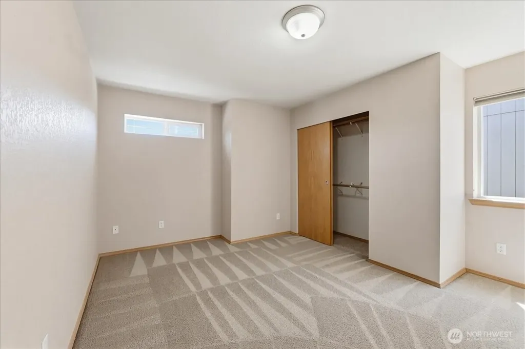 4227 Shale Street SE Lacey WA 98503