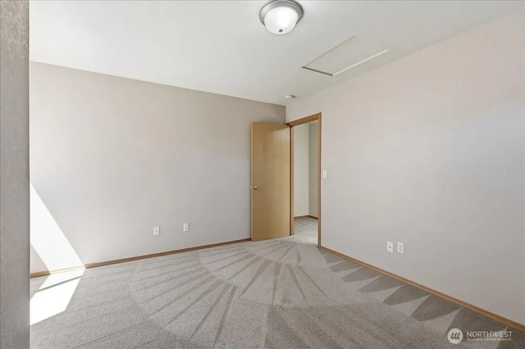 4227 Shale Street SE Lacey WA 98503