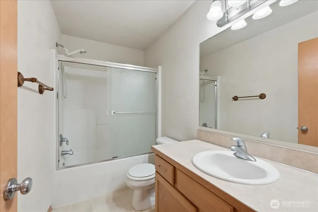 4227 Shale Street SE Lacey WA 98503