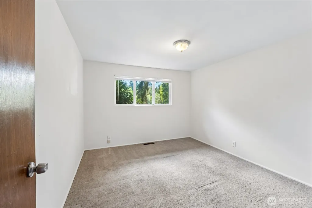 1033 151st Avenue SE Bellevue WA 98007