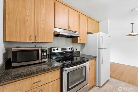 1033 151st Avenue SE Bellevue WA 98007