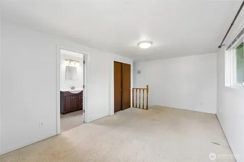 1033 151st Avenue SE Bellevue WA 98007