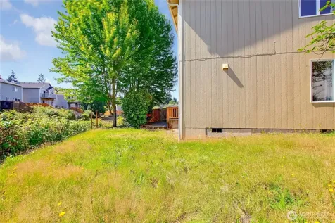 8824 161st Street Ct E Puyallup WA 98375
