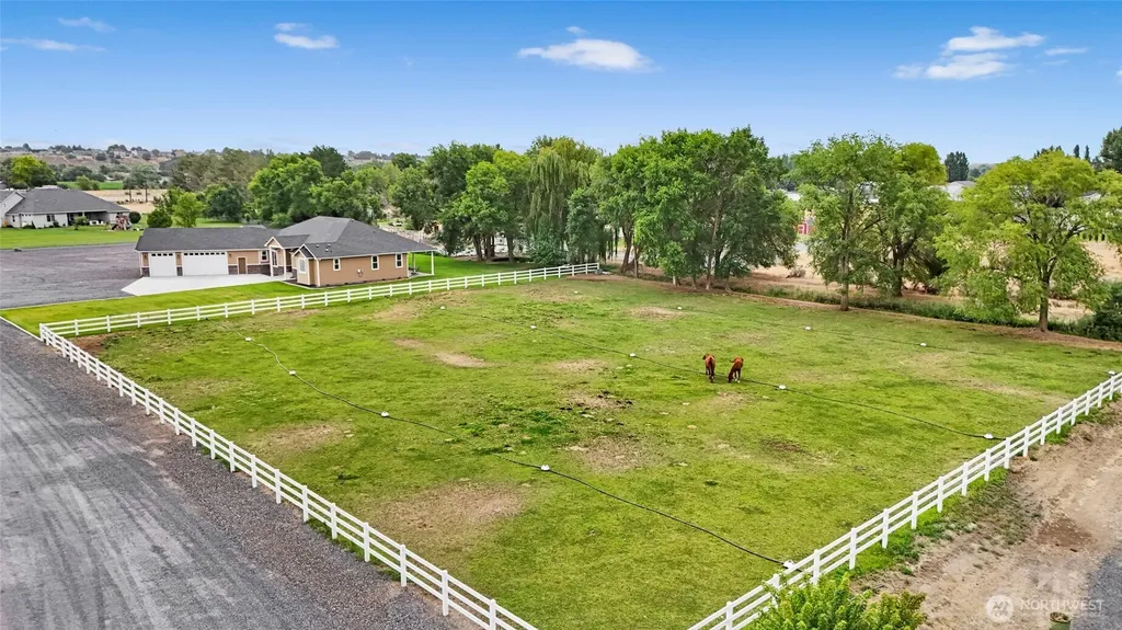 10875 Road 5.6 NE Moses Lake WA 98837