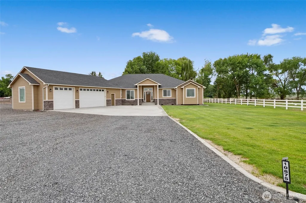 10875 Road 5.6 NE Moses Lake WA 98837